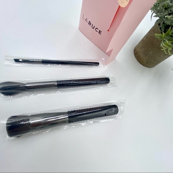LaRuce Makeup Brushes,retail 96, On the Go Set - Picture 3 of 6